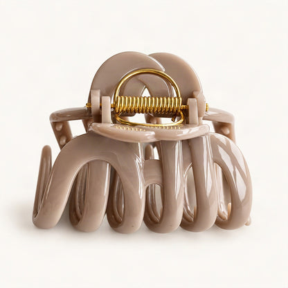 Latte-colored resin claw clip [FITINY Hair]