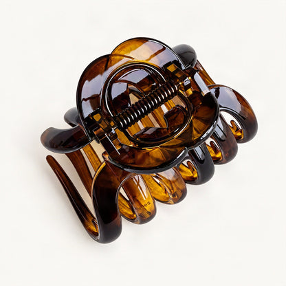 Amber resin claw clip for an updo [FITINY Hair]