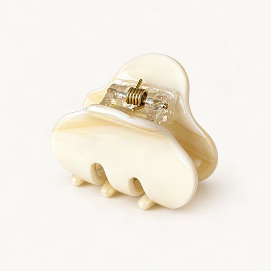 Mini Cellulose Acetate Claw Clip in Cream [FITINY Hair]
