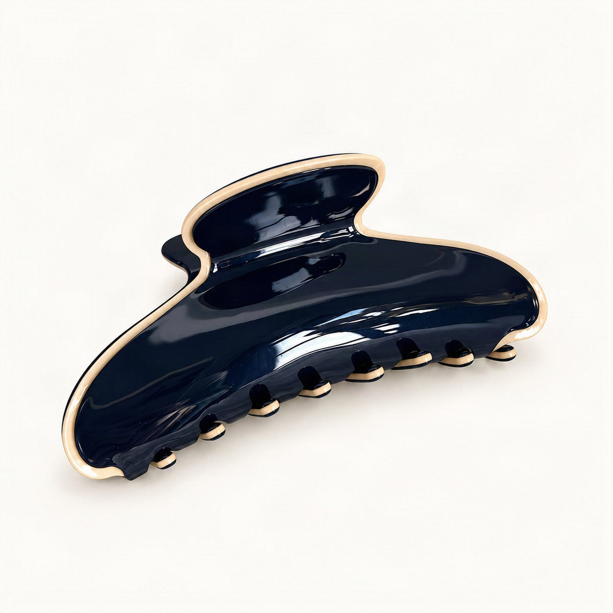 Cellulose Acetate Claw Clip with Contrasting Edge, 4.1 in in Navy [FITINY Hair]