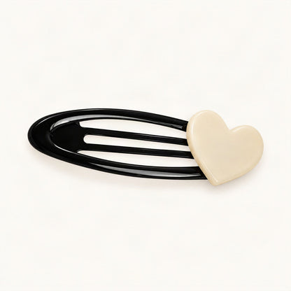 Cream acetate snap clip in a simple solid finish [FITINY Hair]