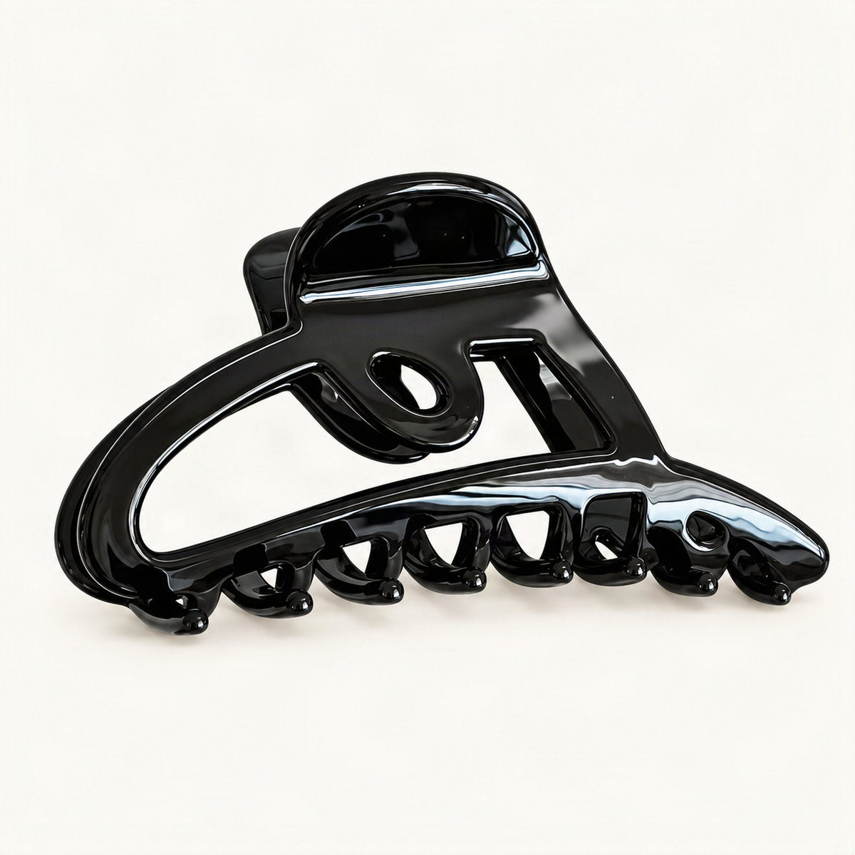 Acetate Heart Claw Clip, 4.5 in in Black [FITINY Hair]