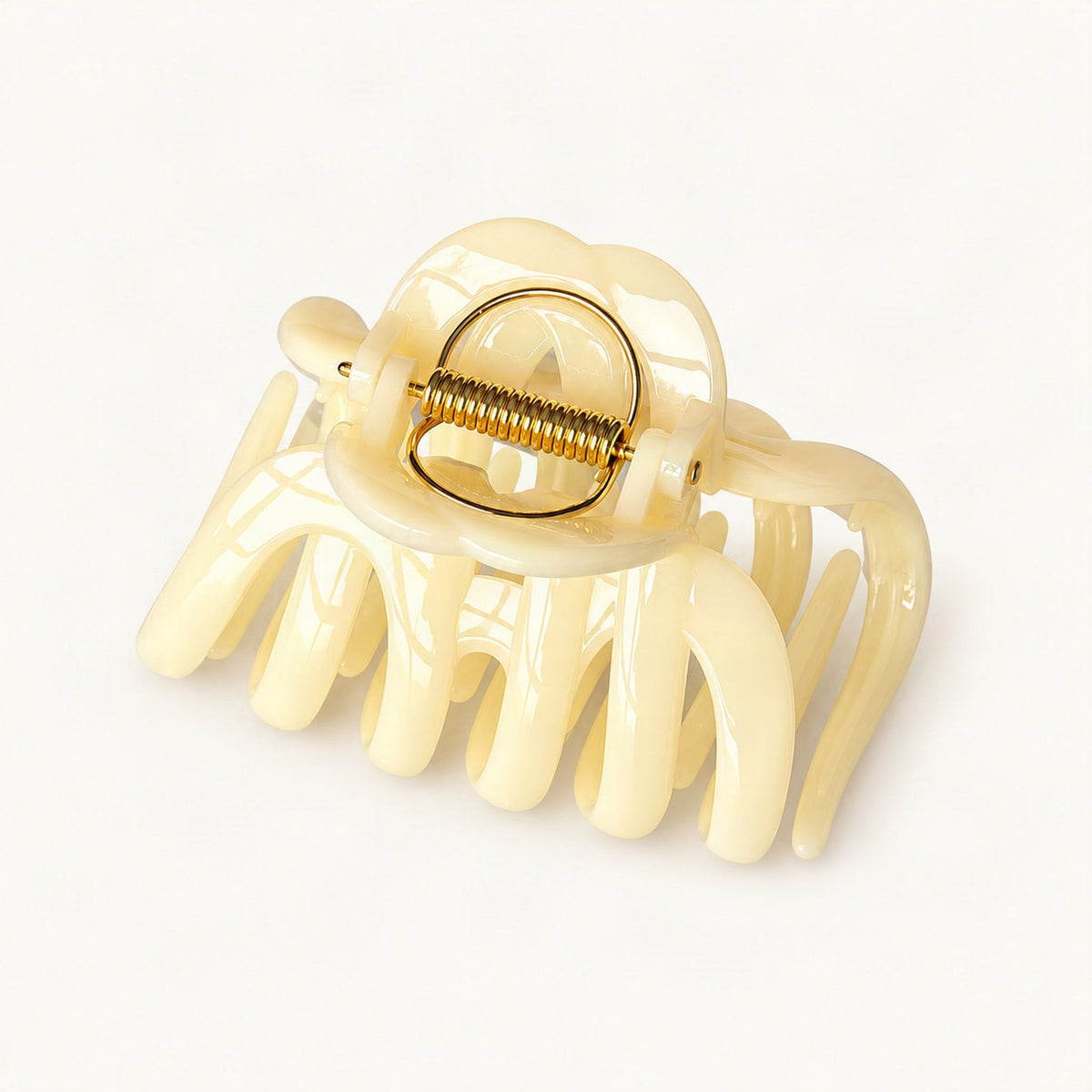 Butter yellow resin claw clip [FITINY Hair]