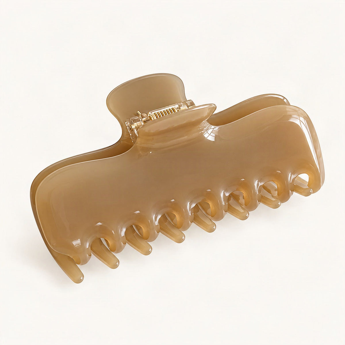 Jelly Acetate Claw Clip in Latte [FITINY Hair]