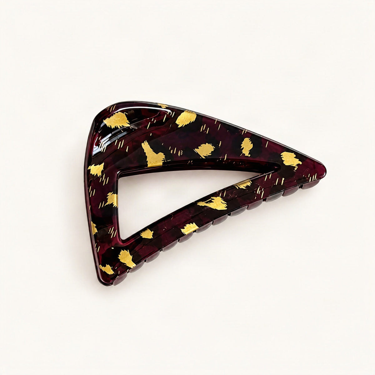 Resin hair claw clip shown from another angle to display its 8 cm form [FITINY Hair]