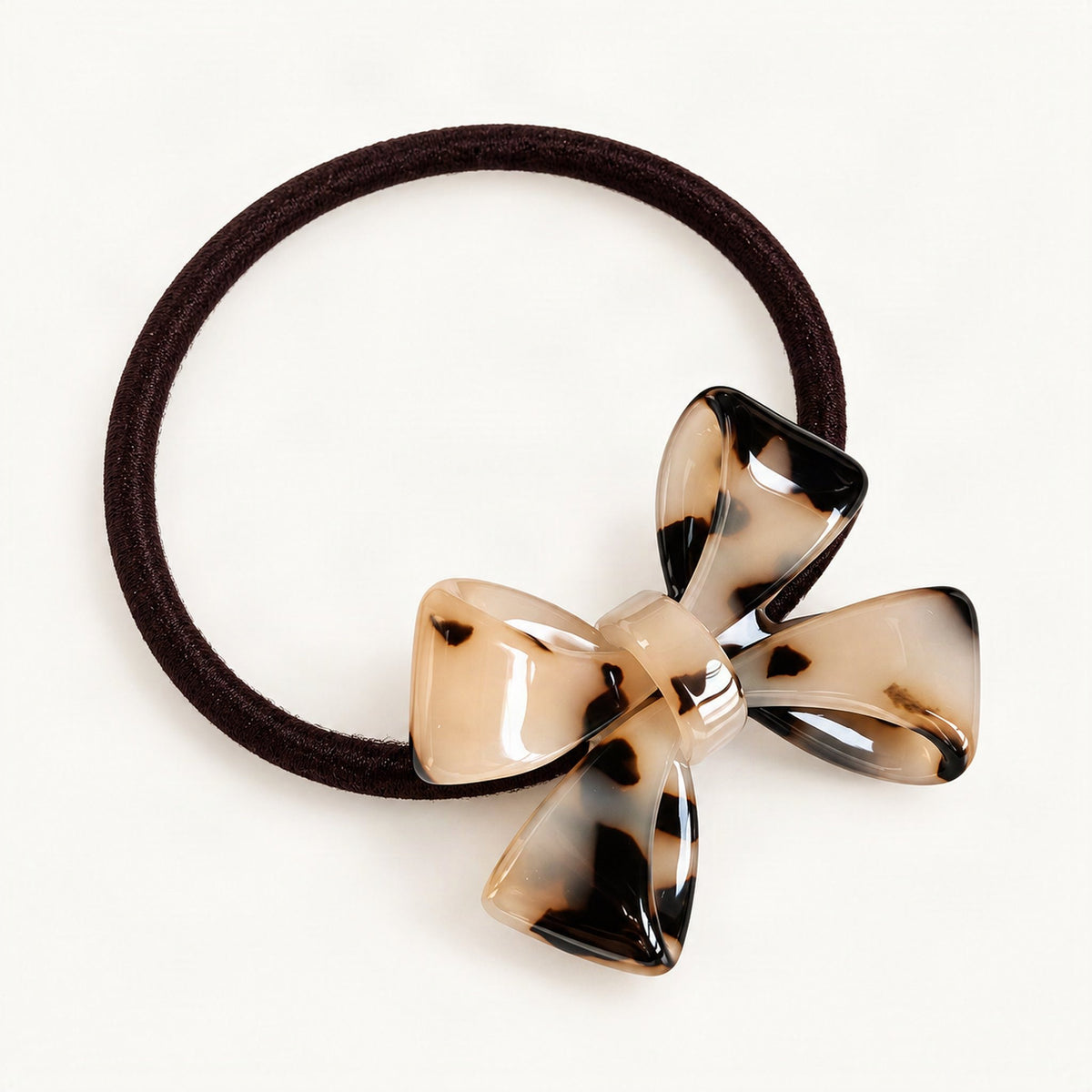 Blonde tortoise bow hair tie close-up [FITINY Hair]
