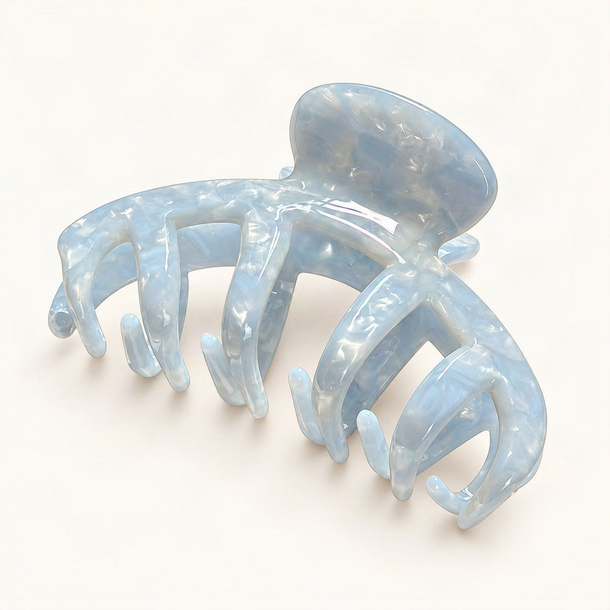 Chunky Acetate Claw Clip in Light Blue [FITINY Hair]