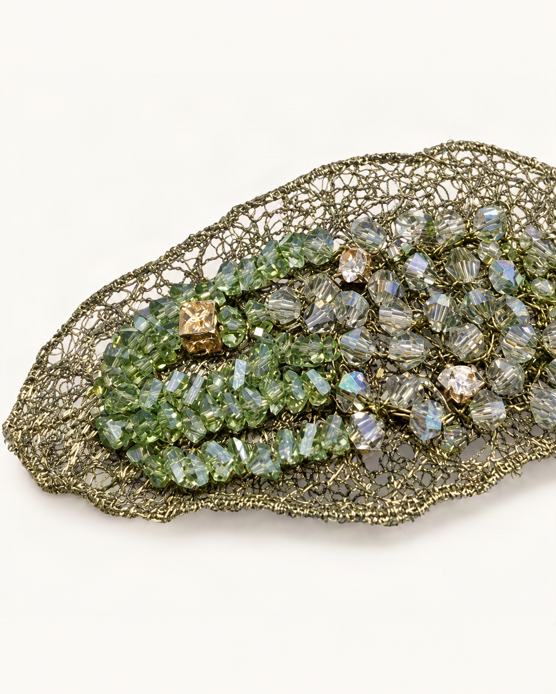 Crystal Leaf Snap Hair Clip — close-up of material and decoration [FITINY Hair]