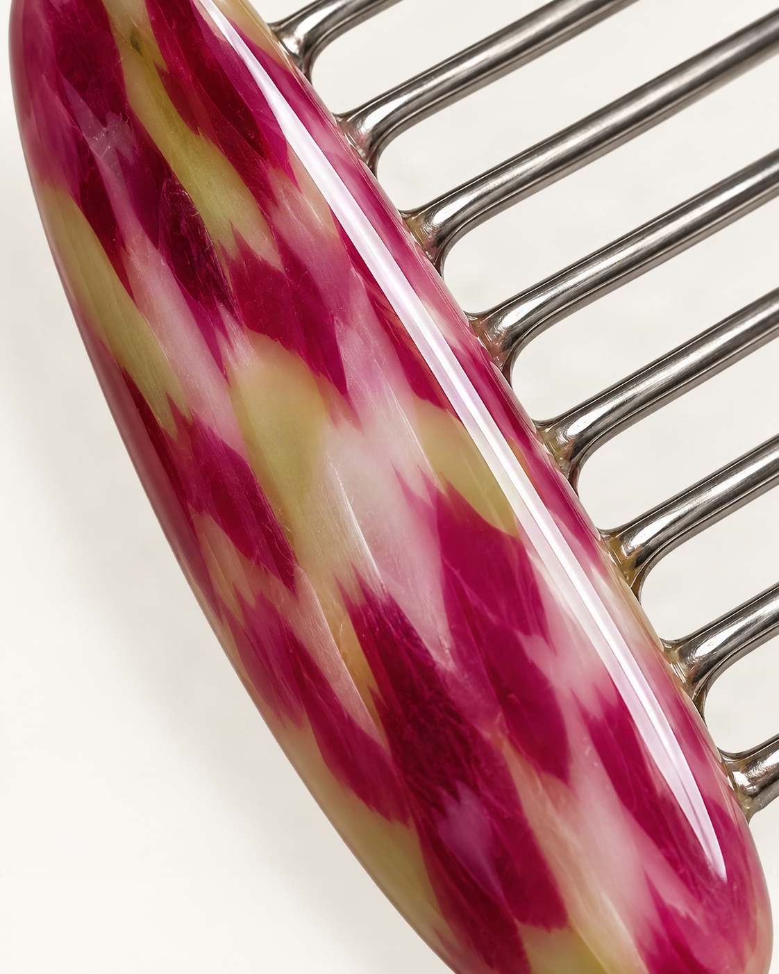 Cellulose Acetate Speckled Oval Hair Comb — close-up of material and decoration [FITINY Hair]