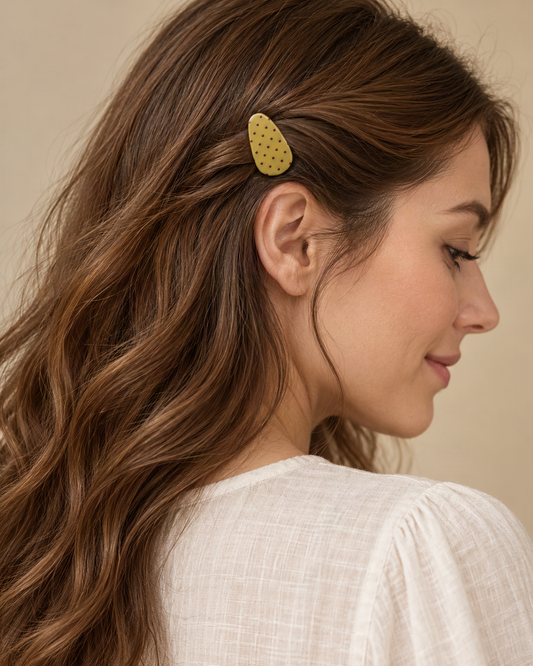 Cellulose Acetate Teardrop Barrette — worn in natural hair at realistic scale [FITINY Hair]