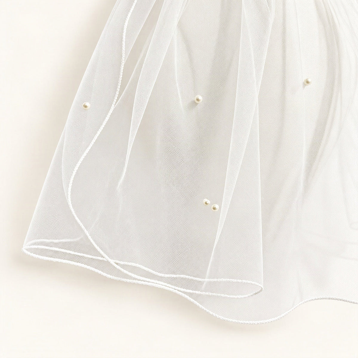 White pearl bridal veil mesh and rolled hem detail [FITINY Hair]