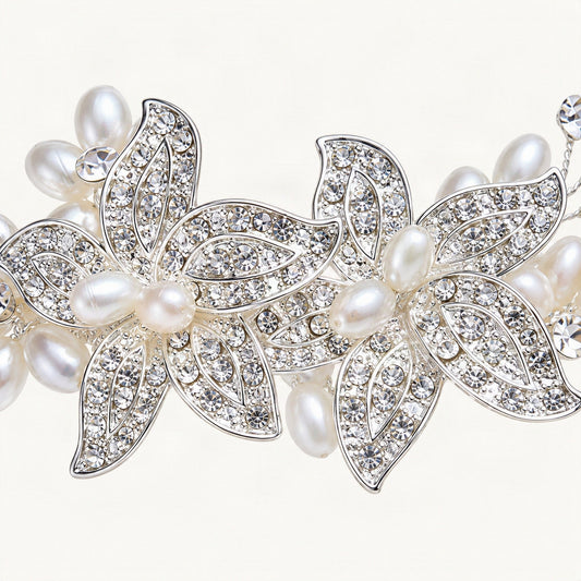 Silver rhinestone flower comb pearl and petal macro [FITINY Hair]