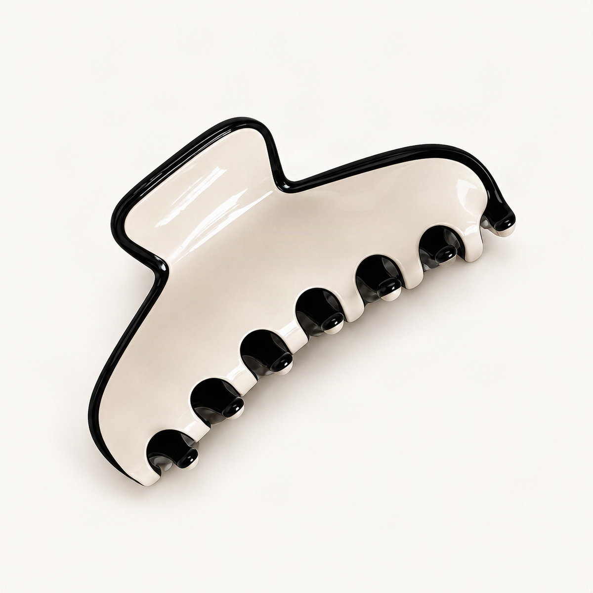 Cellulose Acetate Claw Clip, 9.2 cm Medium — cream and black jaw with visible teeth [FITINY Hair]