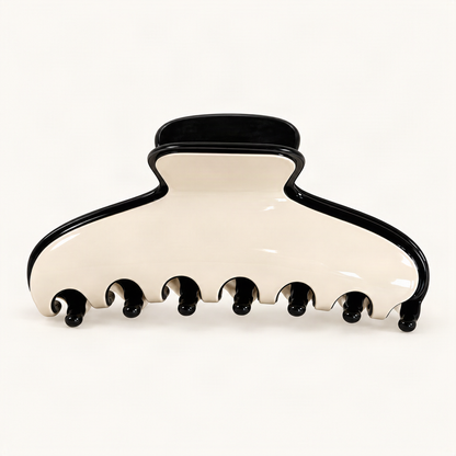 Cream 11.5 cm acetate French-style hair jaw clip with visible rounded teeth on warm ivory [FITINY Hair]
