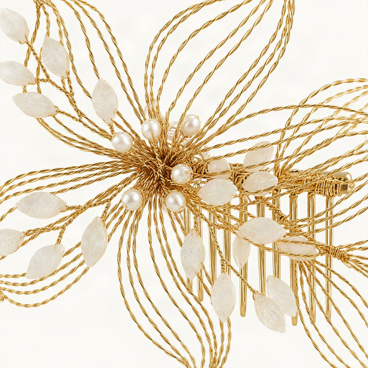 SP2370 Wire and faux pearl construction detail [FITINY Hair]